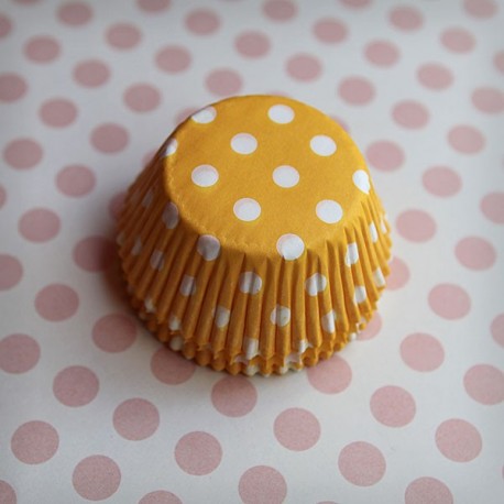 caissettes jaune à pois blanc