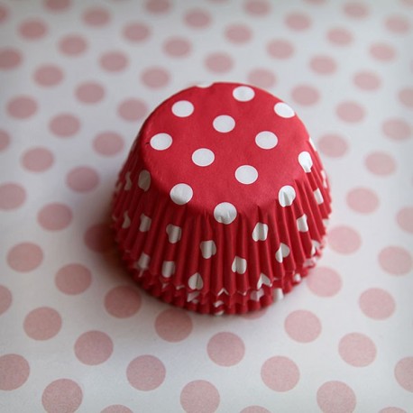 caissettes rouge à pois blanc